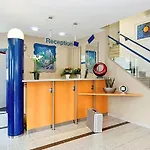 Отель Ibis Styles 3*
