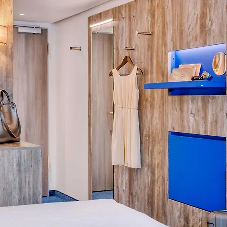 Ibis Styles Hotel 3*