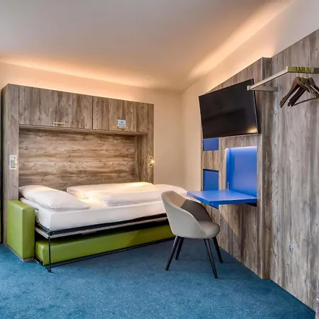 Отель Ibis Styles 3*