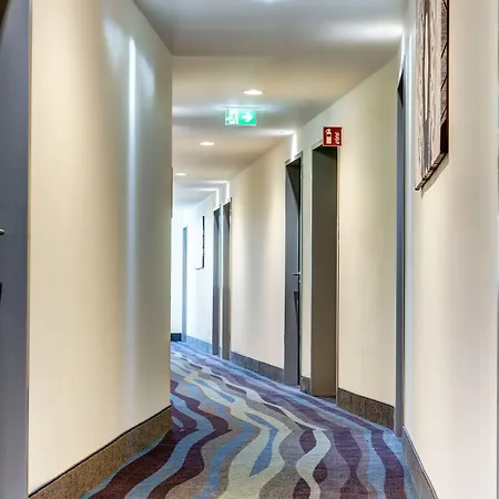 Отель Ibis Styles Тюбинген