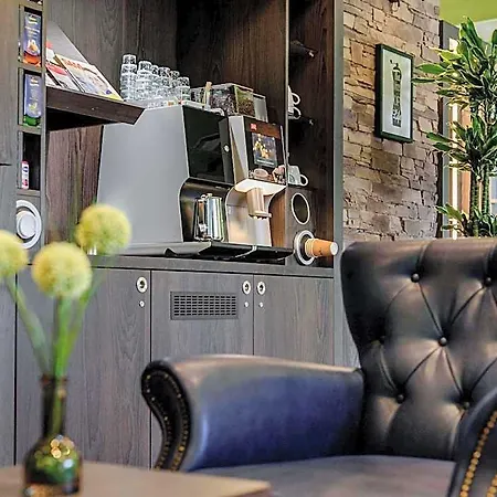 Ibis Styles 3*
