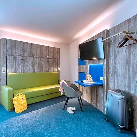 Ibis Styles Hotel 3*